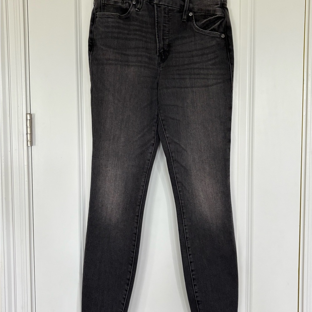 Good American Black Skinny Jeans with Crossover Button